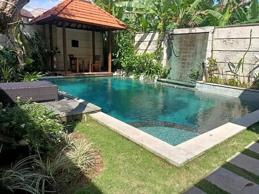 Villa Alula Seminyak  Seminyak (Bali)